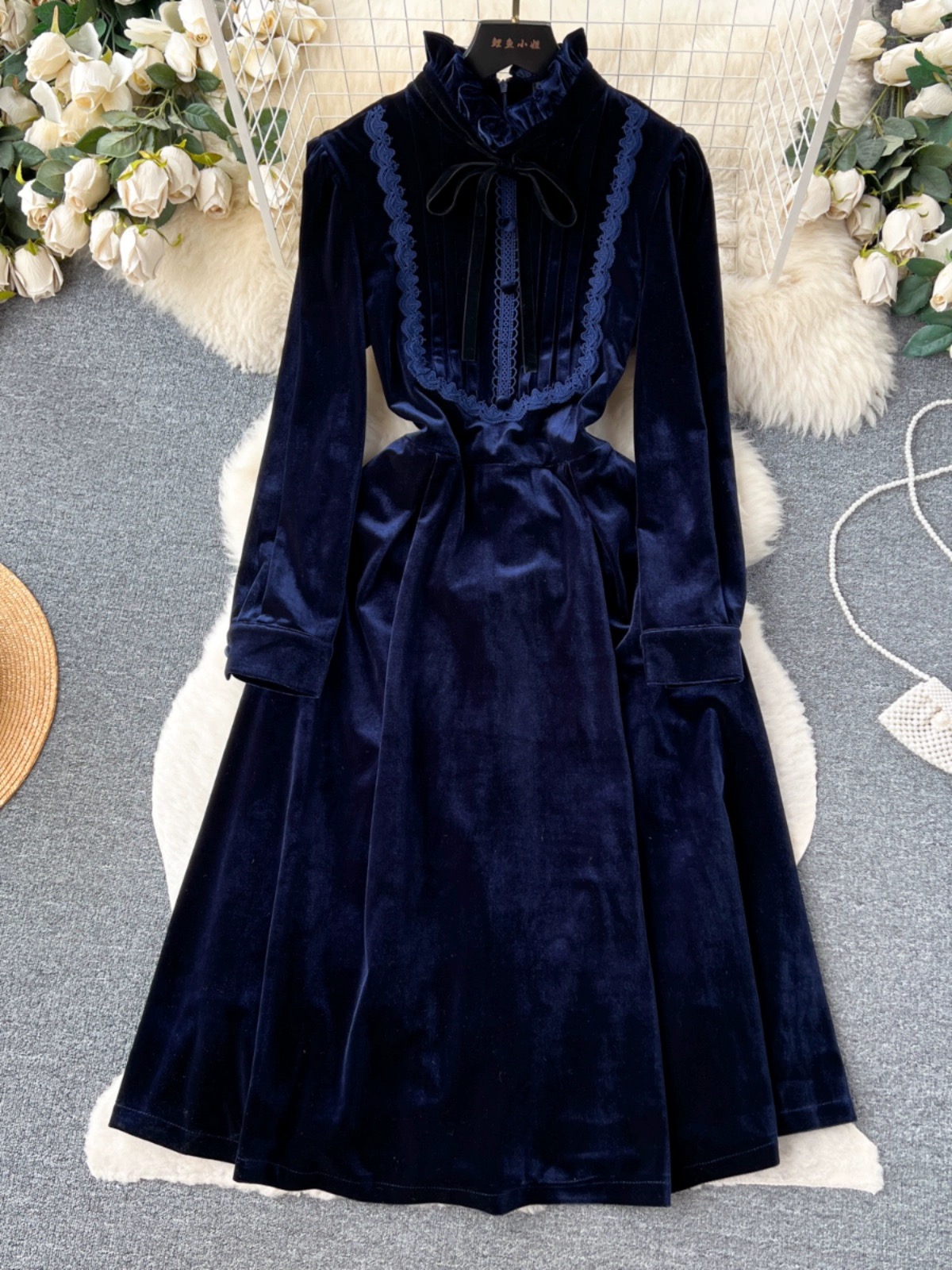 Velvet Dresses, Vintage Dresses,lace Patchwork Long-sleeve Dresses