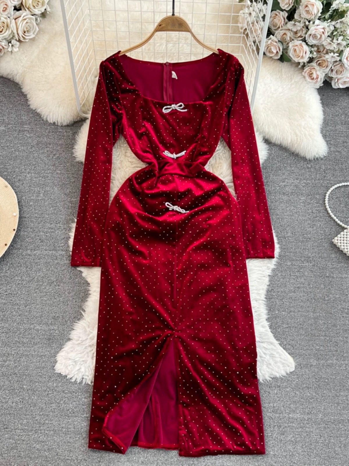Light Luxury Socialite Style Square-neck Waist Slimming Mid-length Dress, Slit Diamond-encrusted Gold Velvet Bodycon Dress