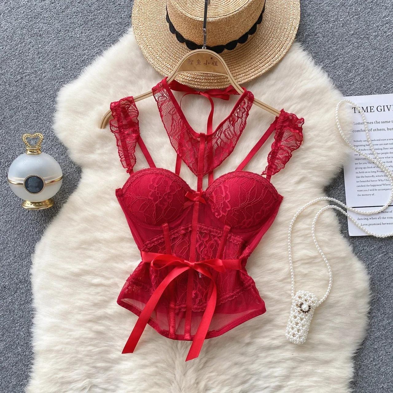 Elegant Red Lace Bustier Corset Lingerie Set on Luulla