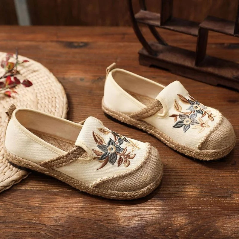 Vintage Floral Embroidered Canvas Slip-On Shoes