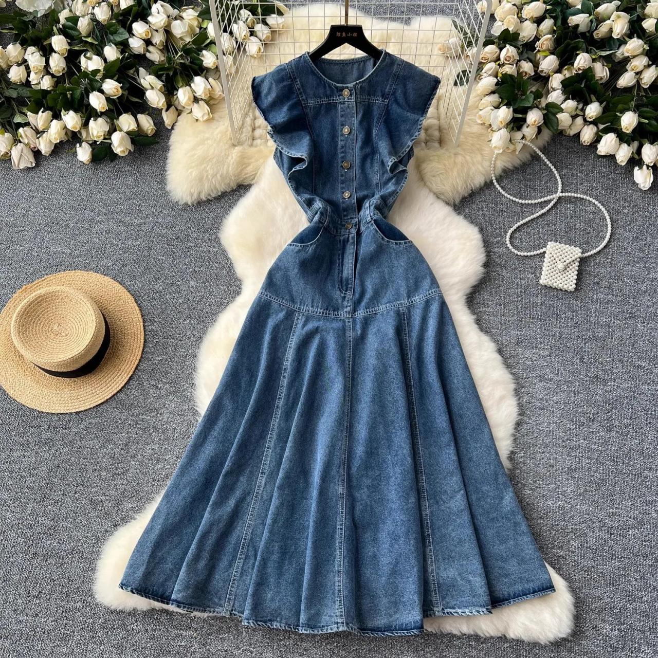 Sleeveless Denim Dress With Flared Skirt on Luulla