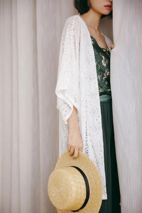 White lace jacket hollow-out cardigan seven minute sleeves loose air conditioning shirt beach