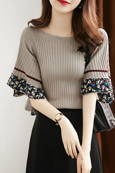 Spring And Autumn Delicate Jacket, Commuting Ol , Simple，fashion, Big Flared Sleeves, Knit Top