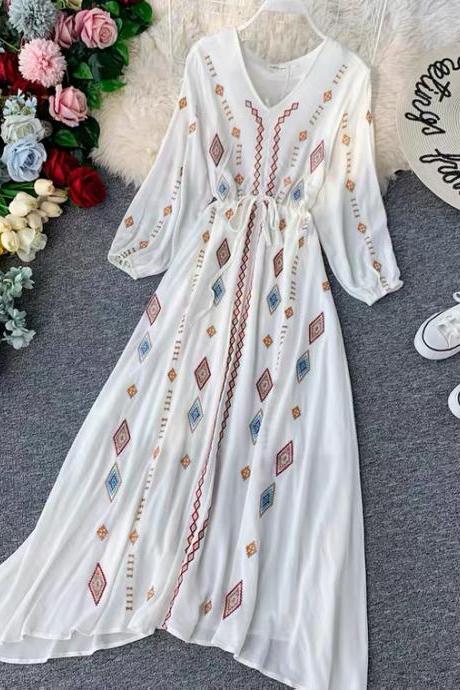New spring style, goddess dress, V-neck white dress, embroidered dress