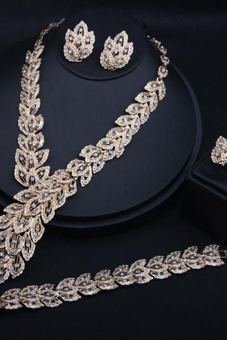 4 piece set of exaggerated jewelry, gold feather necklace set with diamond, women's accessories
