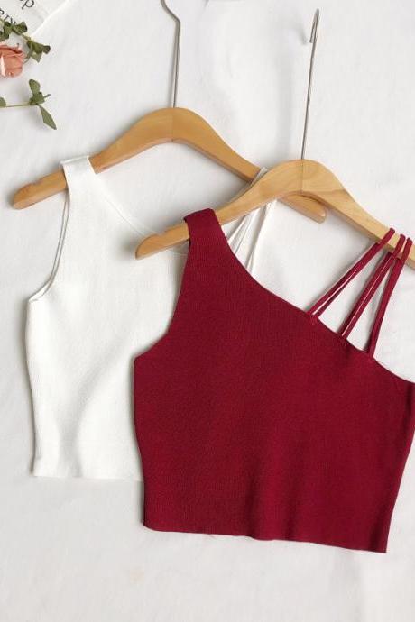 New style, sexy, slanted neckline elastic top , beautiful back ,knitted short tank top