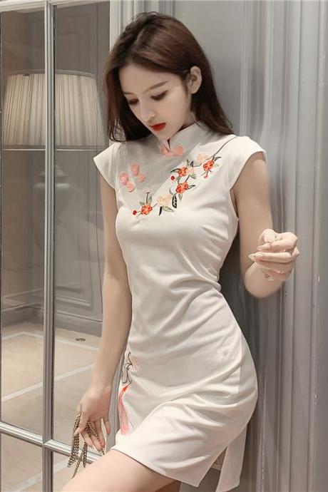 Sexy, Fashionable, Vintage, Plum Embroidery, Improved Cheongsam Sexy Dress