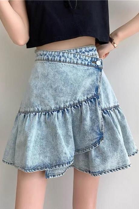 Sweet cool skirt , little skirt, versatile flounces, fashion denim skirt