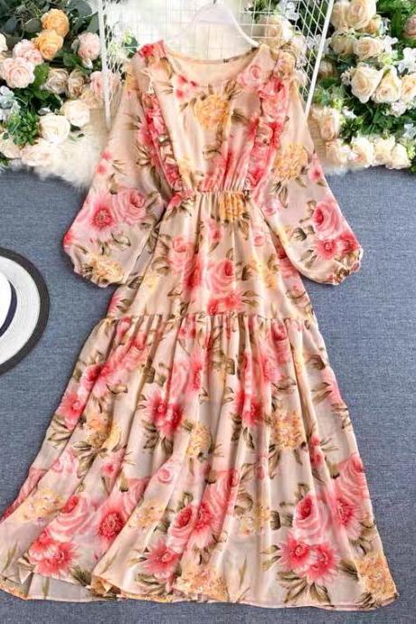 Sweet, long sleeve dress,floral dress