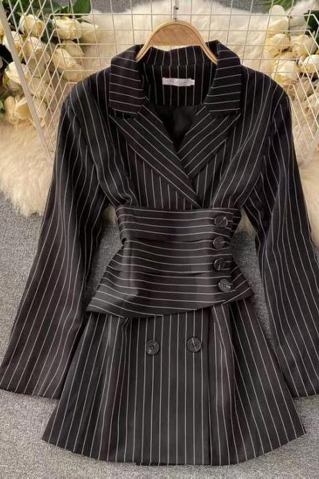 Ladies blazer, vintage, stripe, waist seal waist, temperament commuter coat