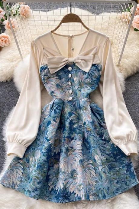 Sweet, Artistic, Fresh A-line Dress, Chiffon Long Sleeve Stitching, Embroidered Flowers, High Waist V-neck Dress