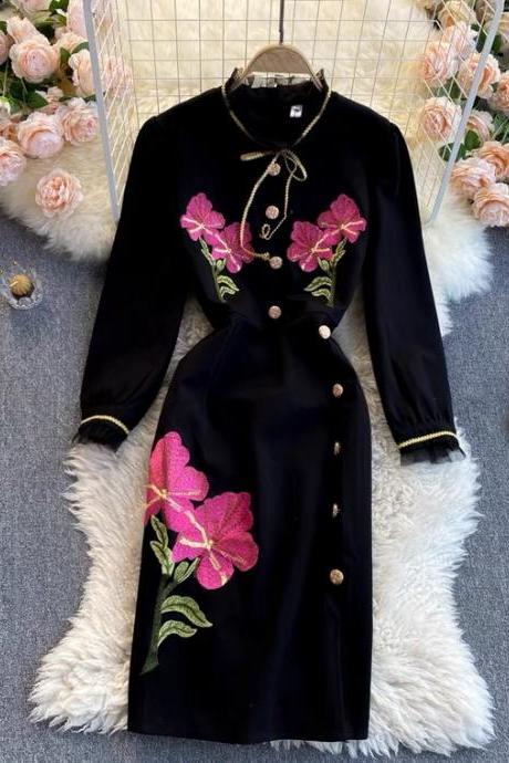 New style, stand collar, ear hem, long sleeves, heavy embroidery flowers, slit dress