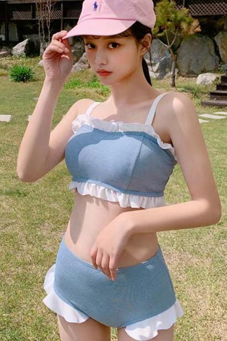 New swimsuit, young girl, little fresh, blue spaghetti strap, white ear rim, two piece conservative swimsuit