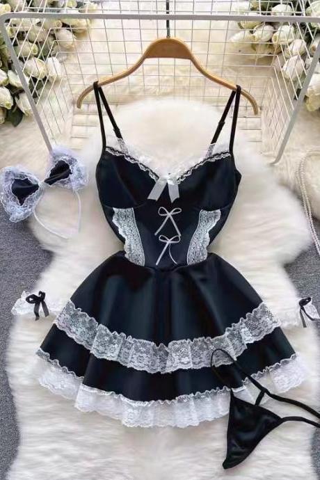 Advanced Feeling, Lace Stitching Temperament Spaghetti Strap Dress, Black A-line Dress
