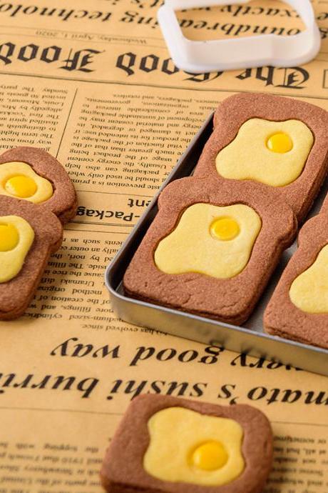 Cute Handmade Mold Creative Cartoon Omelette Toast Cookie Mold 