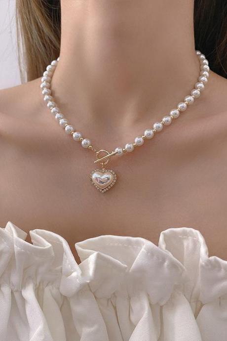 Korean Style Pearl Heart Necklaces Fashion Vintage Luxury Chains Choker Casual Lady Pendants Collar Jewelry