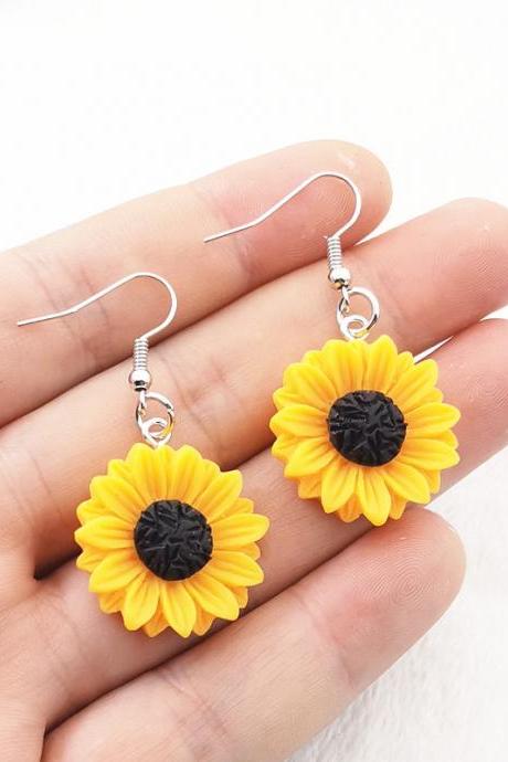 Sunflower Flower Resin Earrings for Women Korean Fashion Funny Designer Earrings
