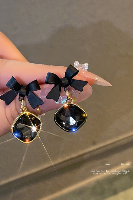 Women's Crystal Black Bow Earrings Charm Earrings Pendant Anniversary Jewelry Accessories