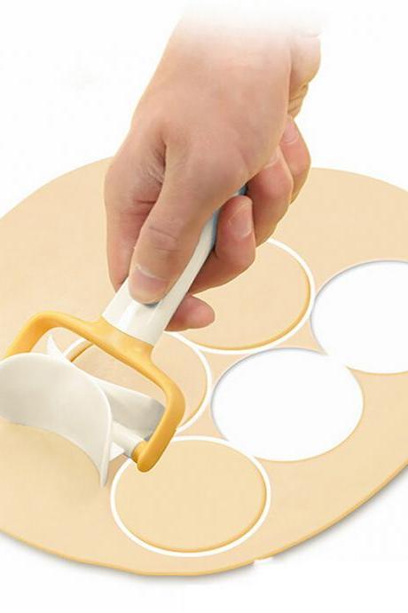 Dumplings Biscuit Roller Cookie Round Rolling Cutting Blade Dough Circle Cutter Gift Baking Pastry Dining Room Bar Supplies