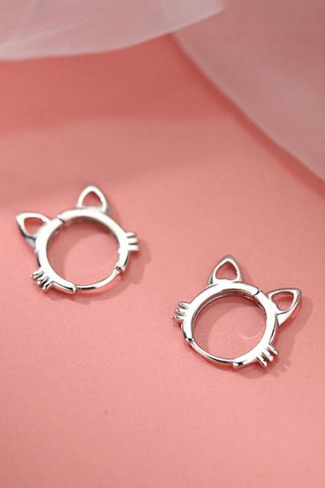 925 Sterling Silver Cat Hoop Earrings Simple Temperament Exquisite Semale Sexy Jewelry Gift
