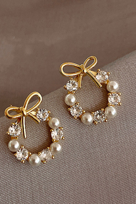Fashion Women&amp;#039;s Flower Pearl Earrings Charming Couple Wedding Commemorative Jewelry Accessories Gift