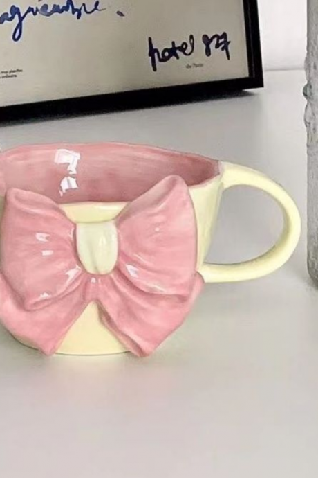 Cute Three-dimensional Bow Mug Korean Hepburn Storm Dot Black And White With Girl Heart Milk Cup Coffee Cup