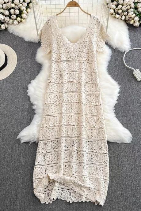 Gentle ，short Sleeve Lace Dress， V-neck Waist Slimming Dress， A-line Crochet Flower Hollow Lace Dress