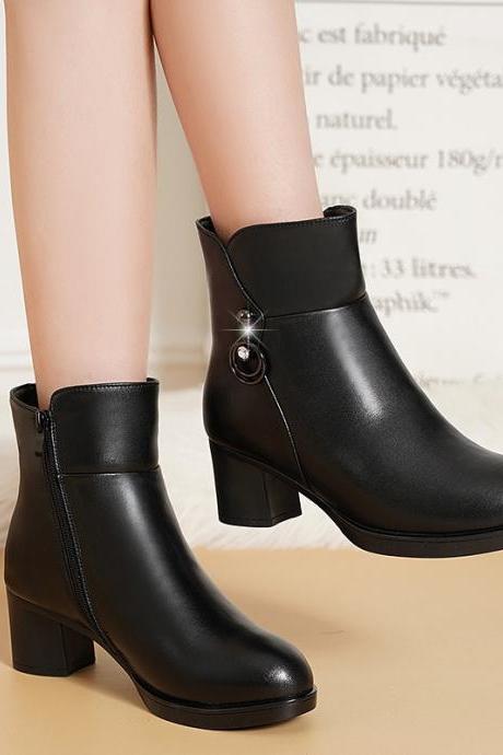 Fashion Soft Leather Women Ankle Boots High Heels Zipper Shoes Warm Wool Winter Boots for Women Plus Size 35-41 Botas