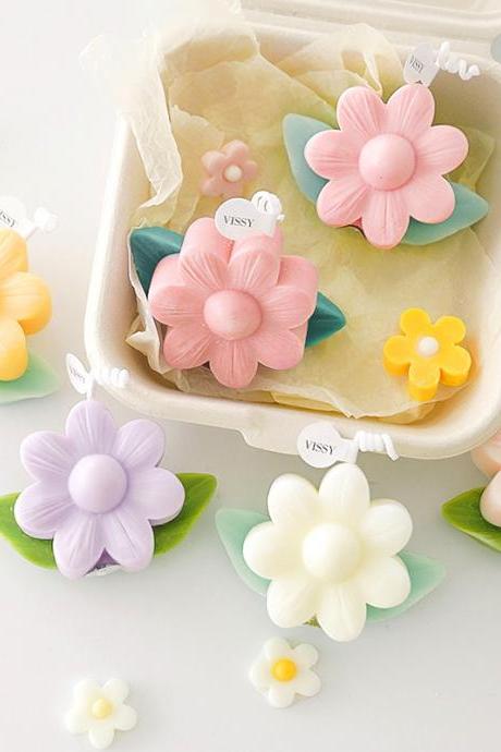 Flower Shaped Aromatherapy Candle Cute Relaxing Home Decoration Wax Scent Creative Gift Birthday Party Romantic Props