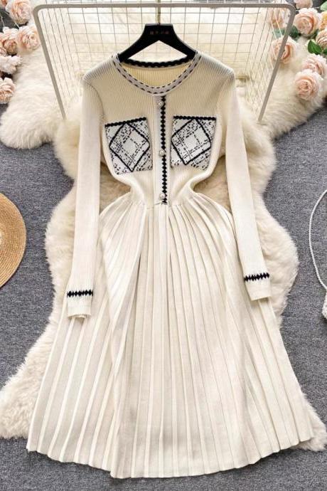 Vintage-inspired White Pleated Ivory Sweater Dress