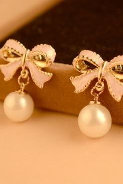Adorable Pink Bow And Pearl Earrings