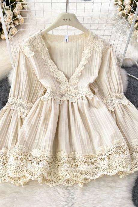 Gentle Style, Cute And Sweet Trumpet Long-sleeved Top, Lace Spliced V-neck Loose Babydoll Top, Casual Waist Shirt