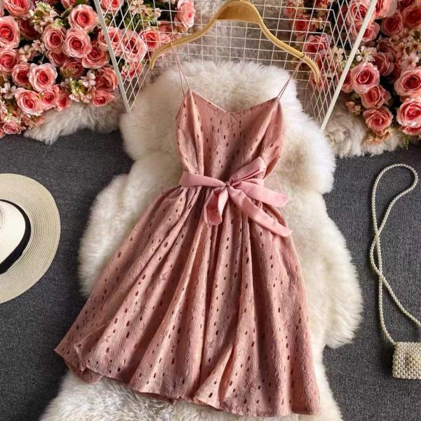 New style, super fairy, sweet, fresh halter dess, high-waisted backless lace dress
