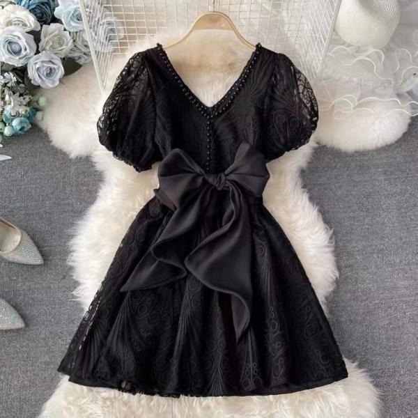 V-neck bubble sleeve dress, short sleeve, bowknot, high-grade lace, embroidered hollow-out dress