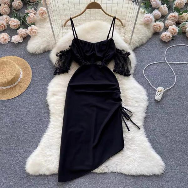 spaghetti strap dress,black dress,chic dress