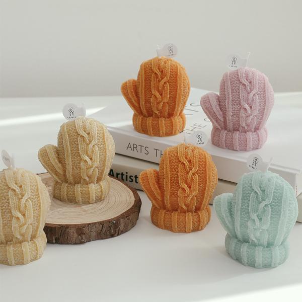 modern small christmas wool gloves shape candles scented creative aromatic home fragrance decoration 