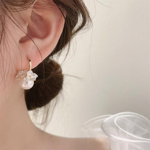 Shell Flower Pearl Earrings For Women 