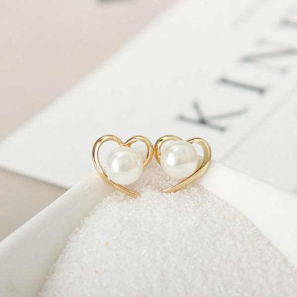 New Korea Style Trendy Elegant Girls Pearl Personality Heart Shape Ear Accessories 