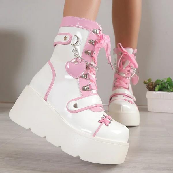 Emblem charm platform short boots 白 L product-mediumsquare-3424687-