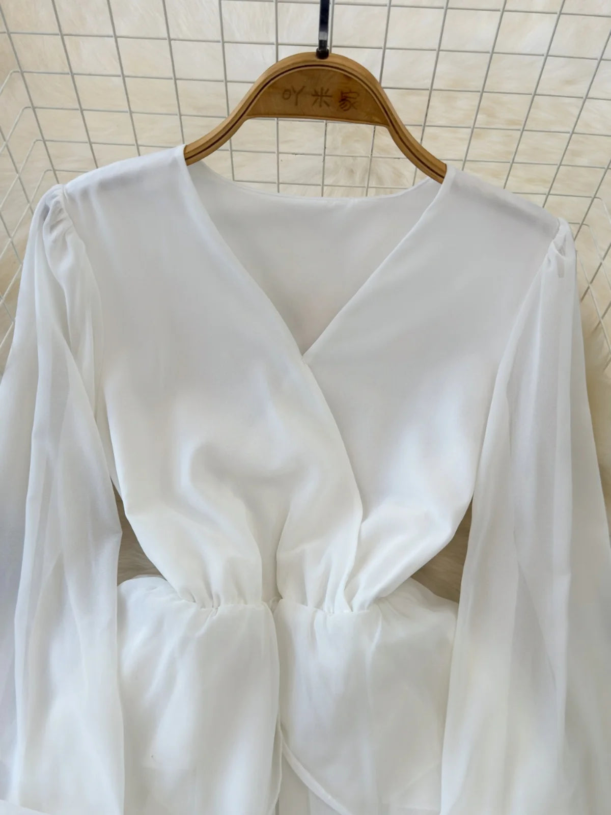Elegant White Chiffon Dress With Ruffle Details on Luulla